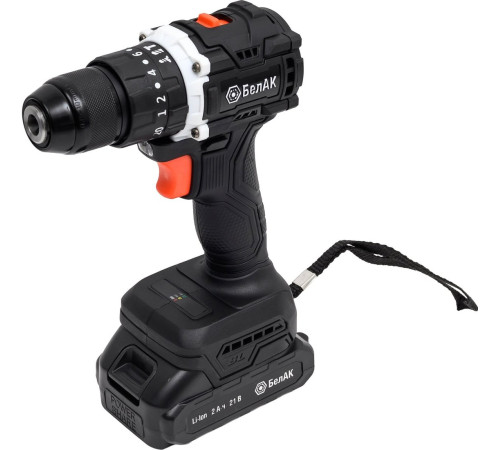 Ударная дрель-шуруповерт БелАК БАК.53315 с 2-мя АКБ, кейс