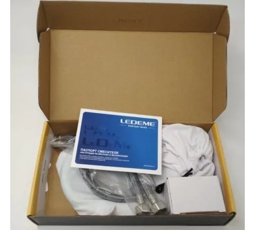 Смеситель Ledeme L1399-5 хром/зеленый