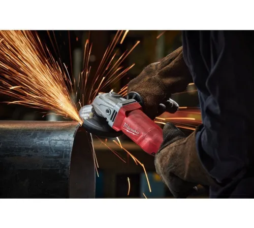 Угловая шлифмашина Milwaukee AG 13-125 XSPD