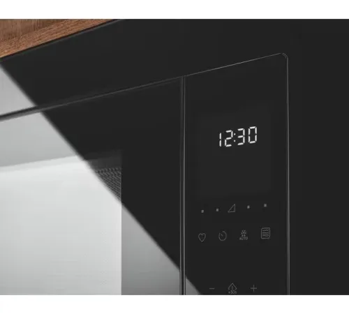 Микроволновая печь Electrolux LMS4253TBK