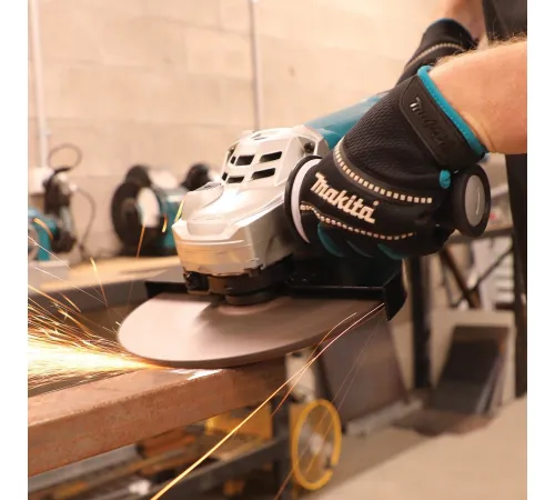 Угловая шлифмашина Makita GA9080FX1