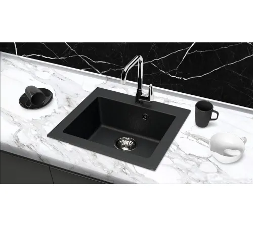 Кухонная мойка Berge BR-4803 черный матовый