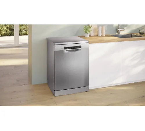 Отдельностоящая посудомоечная машина Bosch Serie 4 SMS4EVI04E