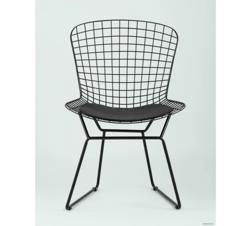 Стул Stool Group Bertoia с черной подушкой черный