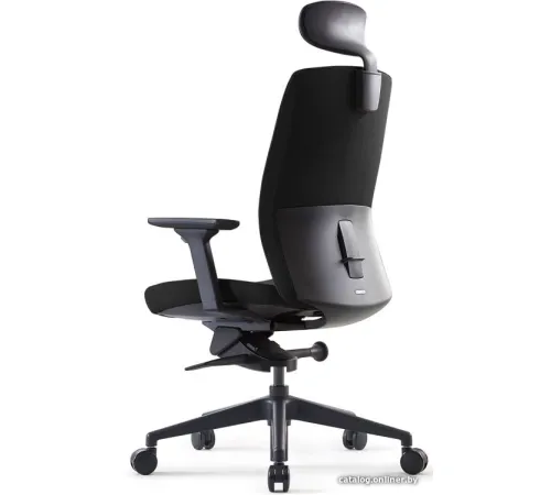 Офисное кресло Bestuhl J2G120L черная крестовина, черный