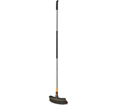 Метла Fiskars 1077115
