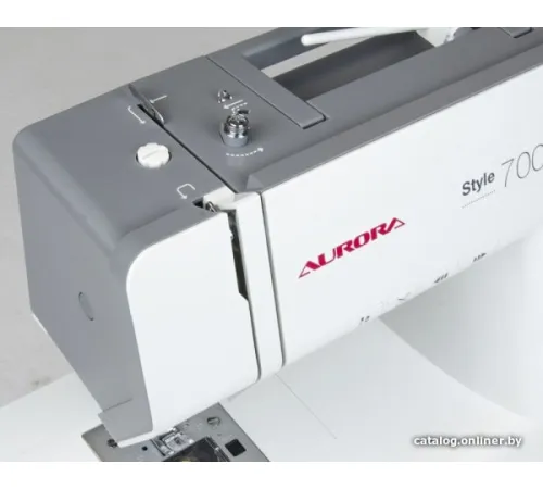Компьютерная швейная машина Aurora Style 700
