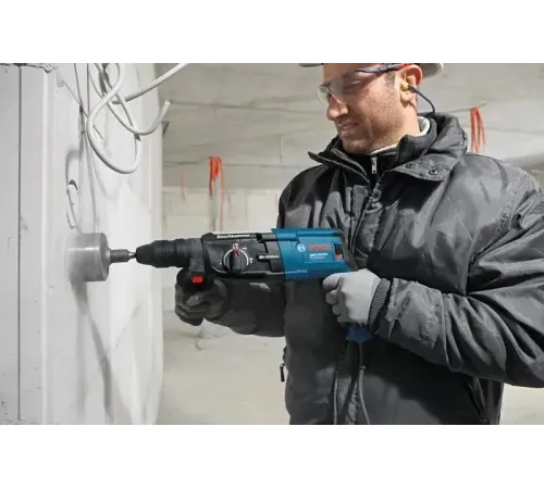 Перфоратор Bosch GBH 2-28 F Professional 06112671F0