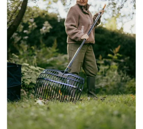 Грабли зубчатые Fiskars 1080681