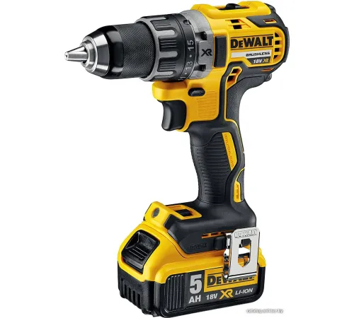 Дрель-шуруповерт DeWalt DCD791P2 с 2-мя АКБ 5 Ah