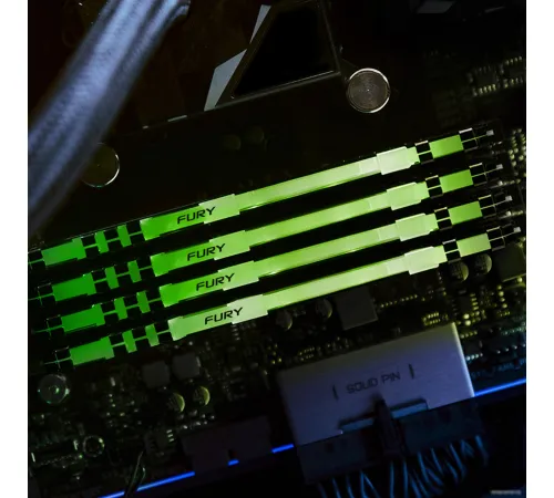 Оперативная память Kingston FURY Beast RGB 2x32ГБ DDR4 3600 МГц KF436C18BB2AK2/64