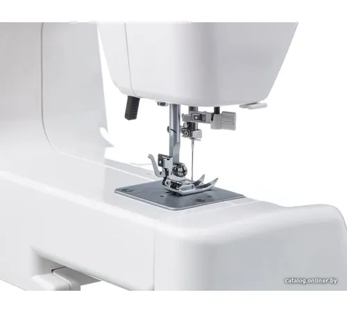 Электромеханическая швейная машина Janome XV-7