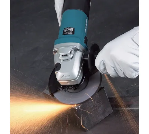 Угловая шлифмашина Makita 9565 CR