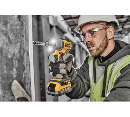 Винтоверт DeWalt DCF840N без АКБ
