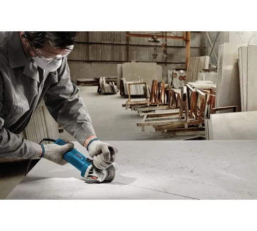Угловая шлифмашина  Bosch GWS 750-125 Professional [0601394001]