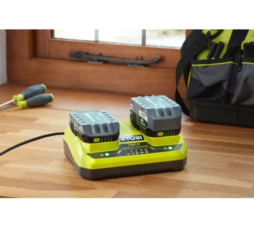 Зарядное устройство Ryobi One+ RC18240 5133005579 18В