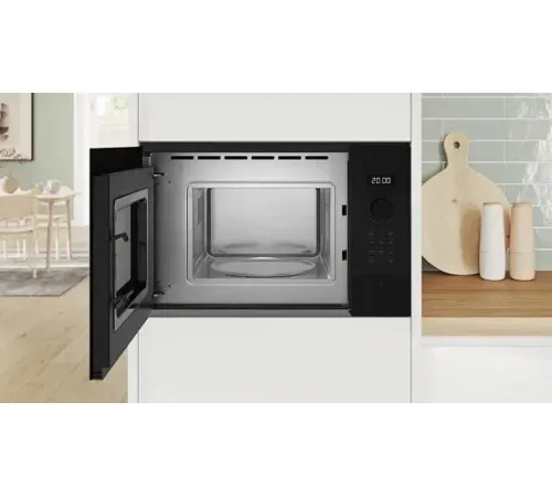 Микроволновая печь Bosch Serie 4 BFL524MB2