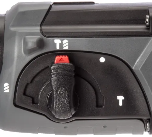 Перфоратор Makita DHR202RF с 1-им АКБ, кейс