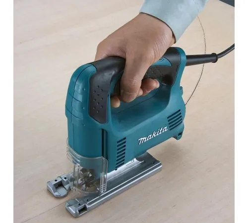 Электролобзик  Makita 4326