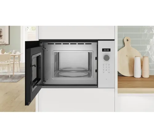 Микроволновая печь Bosch Serie 4 BFL524MW2