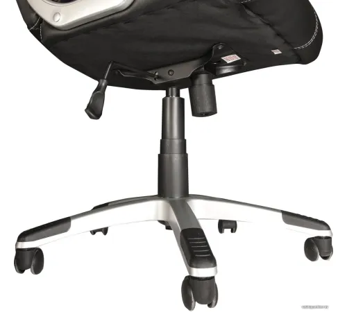 Офисное кресло Brabix Impulse EX-505 черный