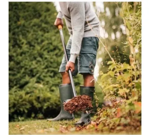 Лопата совковая Fiskars Solid 1066720