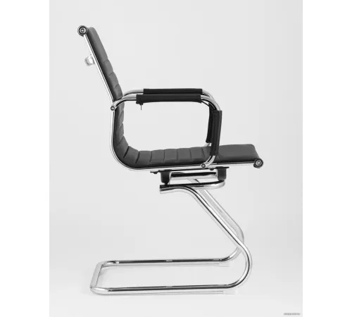 Офисный стул Stool Group TopChairs Visit черный