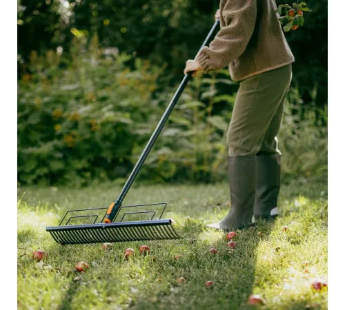 Грабли зубчатые Fiskars 1080680